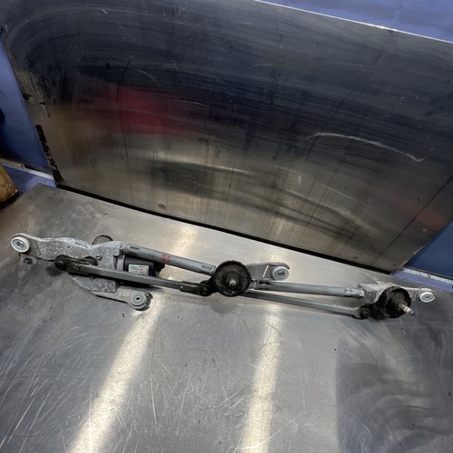 Nissan juke f15 front wiper - f15,