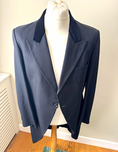Morning suit with - , velvet