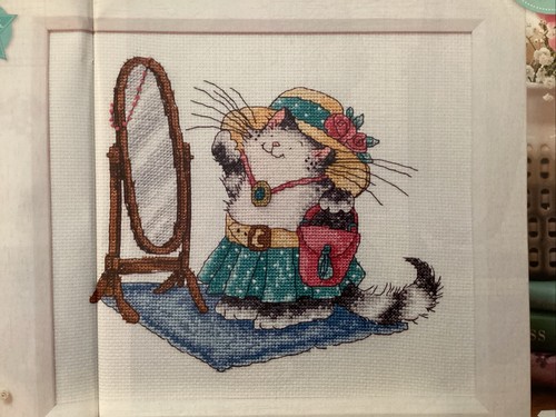 Margaret sherry glamour puss - sherry,