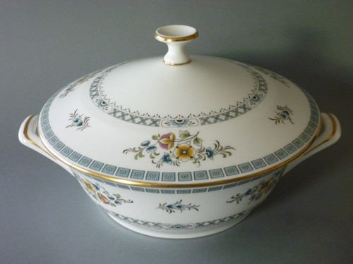 Minton avignon tureen - minton, or