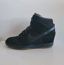 NIKE DUNK SKY HI ESSENTIAL