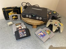 Nintendo 64 N64 Console with Controller And Six Games