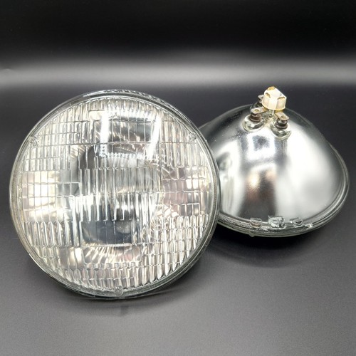 Classic mini sealed beam - sealed,
