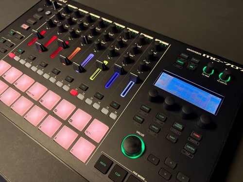 Roland 707 groovebox drum - mc-707,