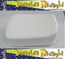 2561 - WHITE REAR CUSHION