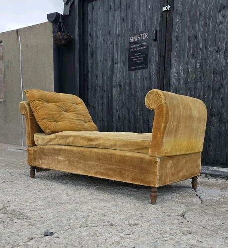 Antique french velvet day - french,