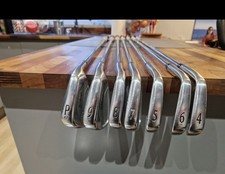 Titleist 620 CB Irons / 4-PW /