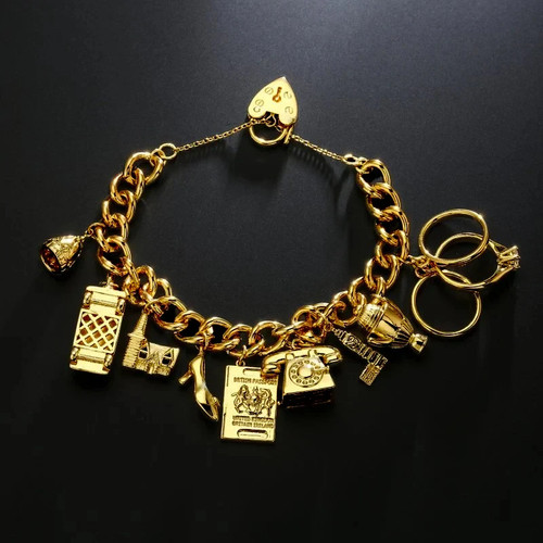 Gold charm bracelet heart - gold,