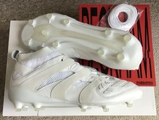 BNIBWT 2017 ADIDAS PREDATOR