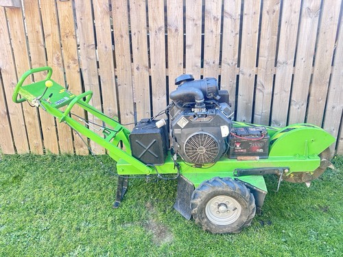 Stump grinder green - stump,
