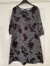 Luca Vanucci  Dress Black and white Size L (16)