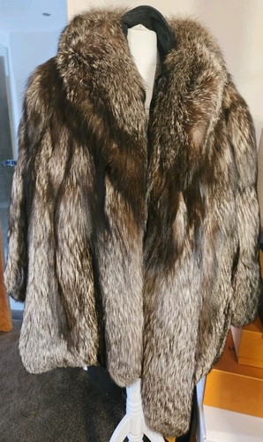 Silver fox fur - fox, m