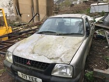 Mitsubishi L200 BREAKING