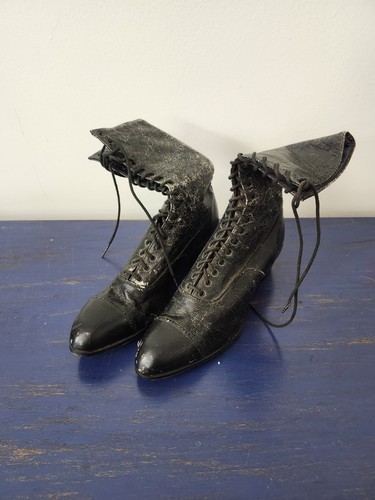 Antique 1915 goodyear - goodyear, leather
