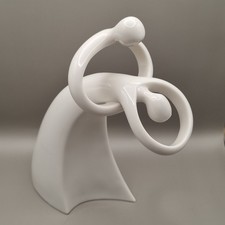 Enesco Circle of Love Ceramic