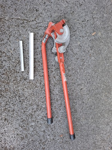 Plumbers pipe bender - pipe, with