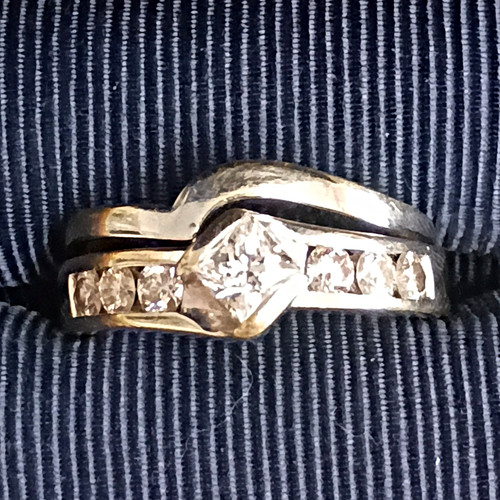 The leo diamond 14k white - the,