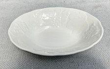 Oval White WEDGWOOD Strawberry & Vine Serving Bowl