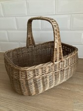 Vintage Retro Traditional Wicker Shopping Basket Trug with Handle 30cmX 32cm