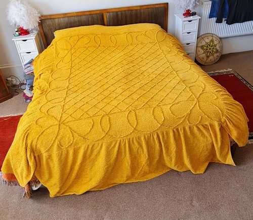 Ochre candlewick vintage - ochre,