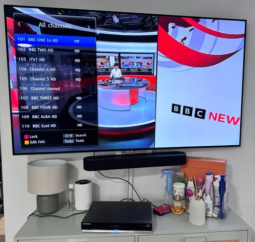 Samsung smt s7800 - smt-s7800, freesat+