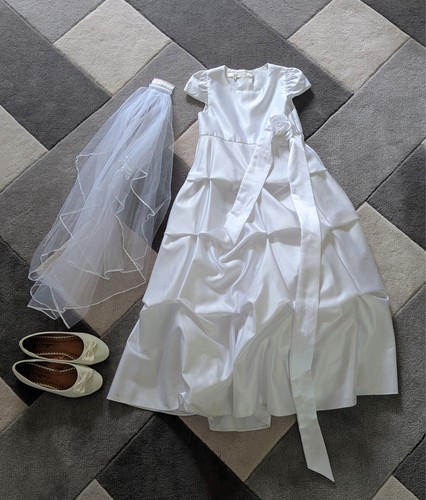 Holy communion flower girl - holy, communion/flower