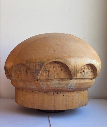 Vintage millinery wood - , hat