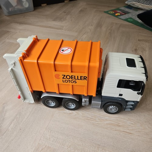 Man tgs rear loader garbage - man,