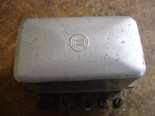 Voltage regulator nsu - voltage,
