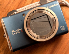 N MINT Canon Power Shot SX200