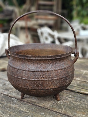 Antique cast iron - antique, cauldron