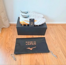 Mizuno Morelia Neo IV 4 Beta