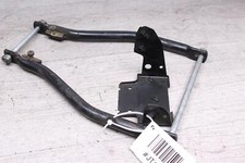 Motor holder holding strut