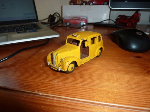Dinky toys 40h austin - toys, no.40h