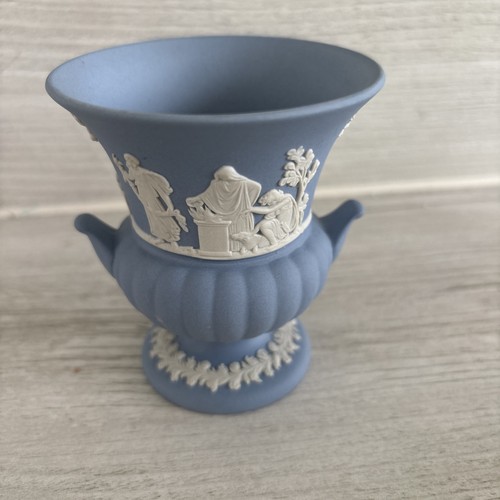 Wedgwood jasperware blue small - jasperware,