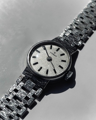 1970s ladies tissot 9ct - ladies,