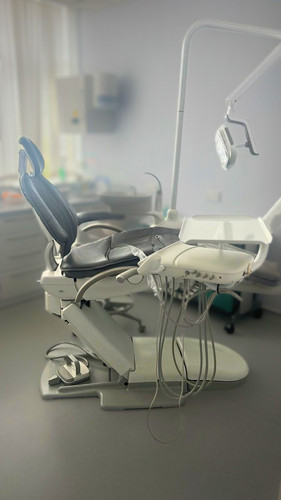 Dec 500 dental chair 2015 - 500,