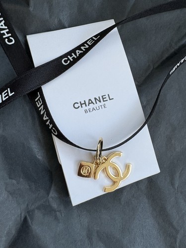 Chanel metal bag charm keyring - metal,