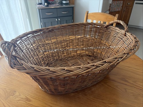 Extra large vintage wicker - vintage,