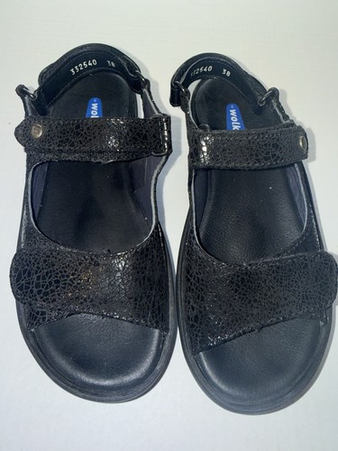 Size woolly shoes - size,