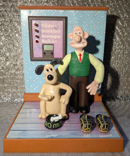 Wallace and gromit close - wallace,