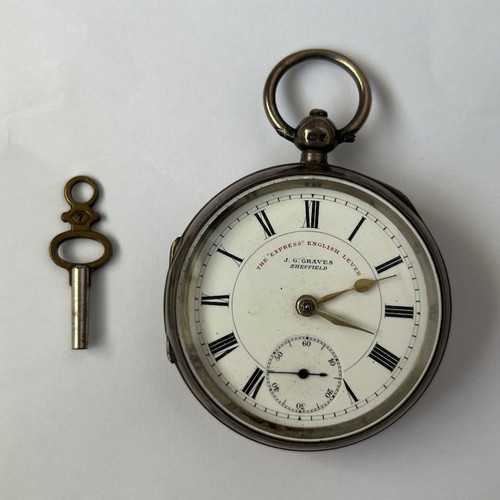 Graves half hunter key - j.,