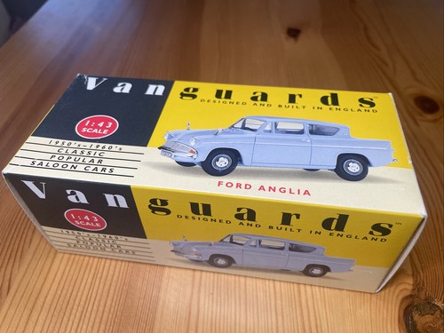 Vanguards ford anglia pale - vanguards,