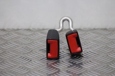 Skoda Fabia Seat Belt Buckle Lock Centre Rear (2001)