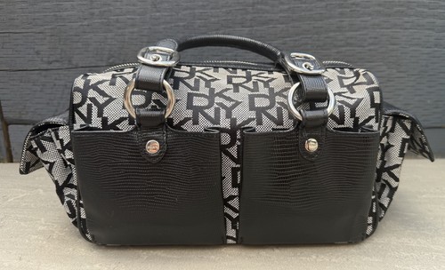 Dkny black monogram logo - black,