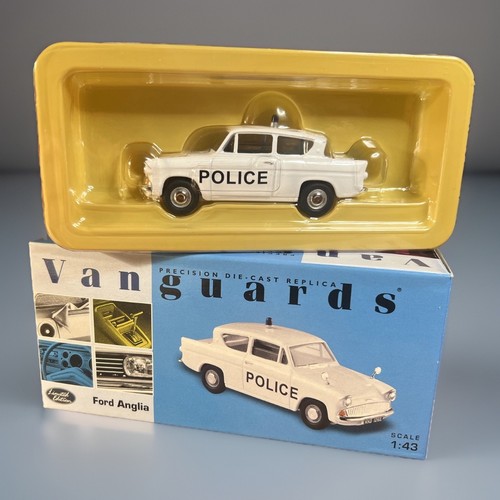 Vanguards ford anglia - ford,