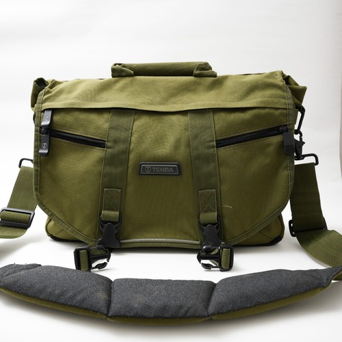 Tenba large messenger green - large,