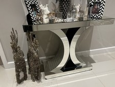 Mirrored Console Table Art
