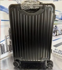  Style Aluminum Carry-On