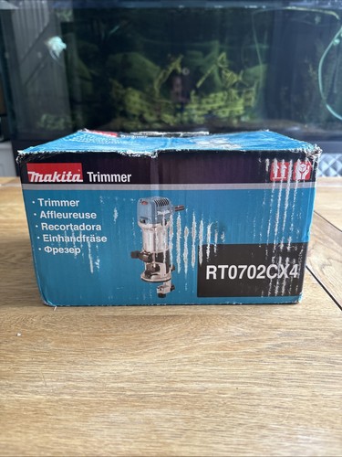Makita rt0702cx4 110v - 110v, router